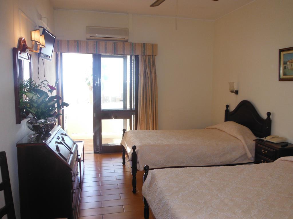 Aeromar Beach Hotel Faro Exterior photo